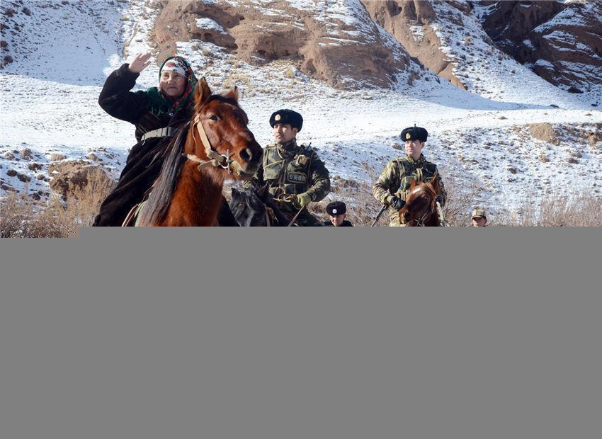 “4天6000万合同”刷屏 不炒股的崔永元犯了一低级错误